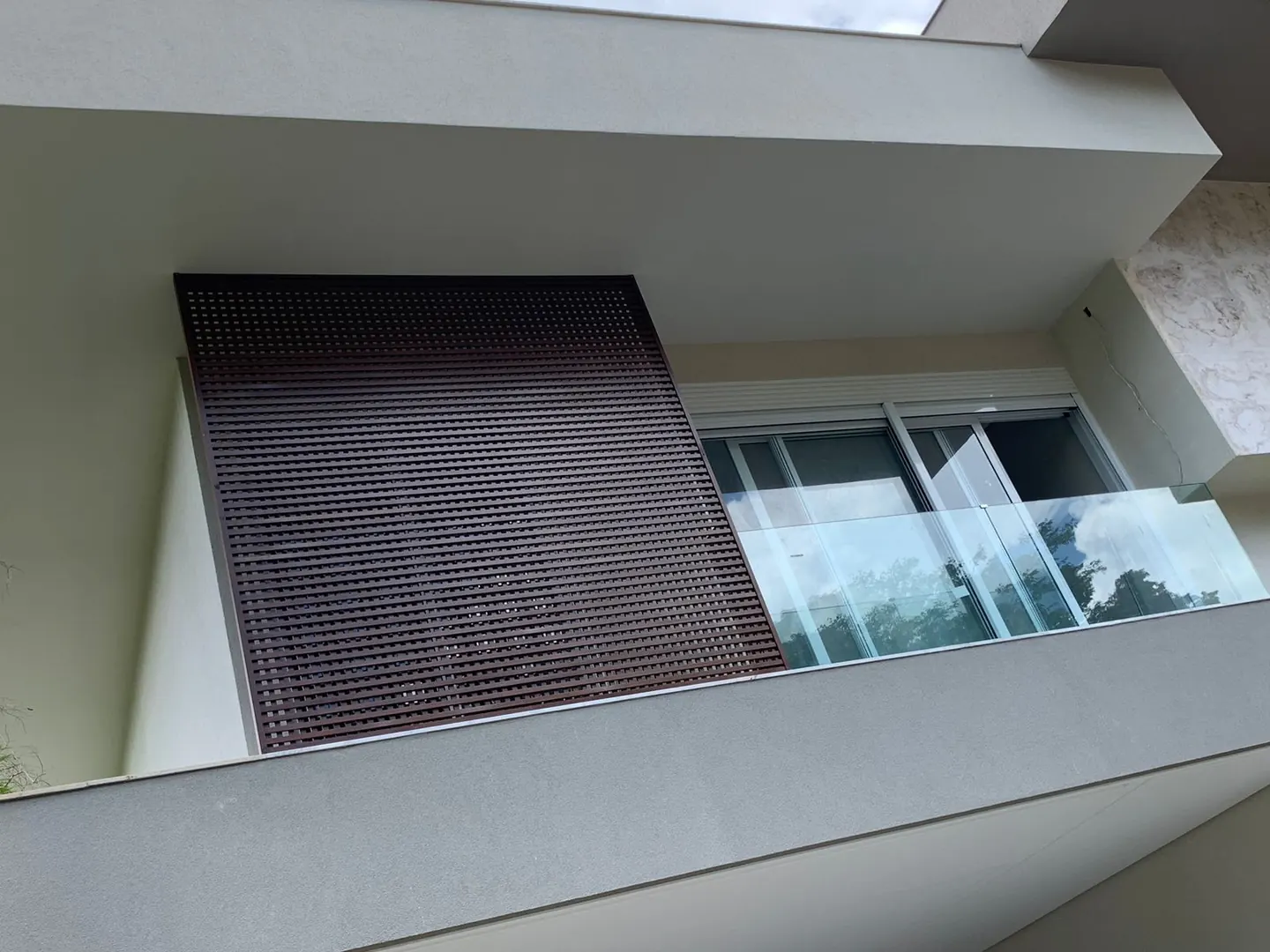 Fachada em alumínio e vidro executada pela Silencium — foto 2